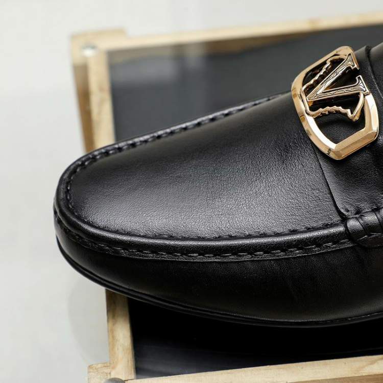 Picture of Louis Vuitton Shoes _SKULVsz38-45mnf053212157